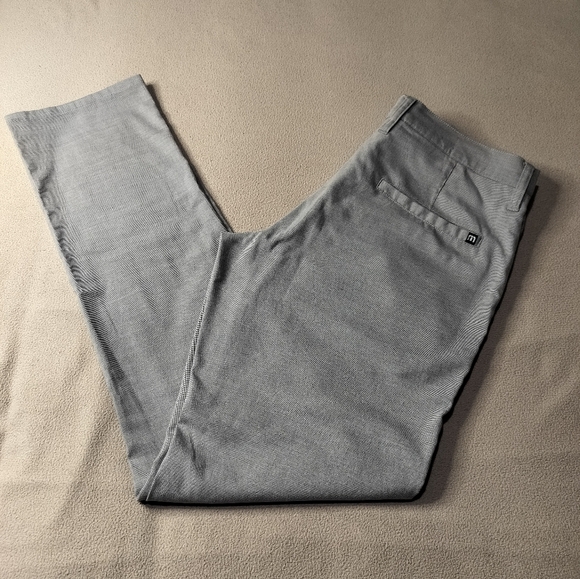 Travis Mathew Men's Golf  Straight Leg Gray Pants Sz 30, (Measures 32×32). - Picture 10 of 11